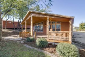 Pine Mountain Cabin 900 1820 Square Feet, 3 Bedrooms, 2 Bathrooms, Multi-Section