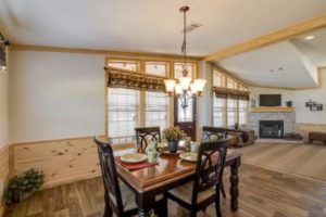 Pine Mountain Cabin 900 1820 Square Feet, 3 Bedrooms, 2 Bathrooms, Multi-Section