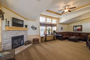 Pine Mountain Cabin 900 1820 Square Feet, 3 Bedrooms, 2 Bathrooms, Multi-Section